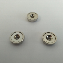 Uchwyt do mocowania Dataloggera na powierzchni magnetycznej